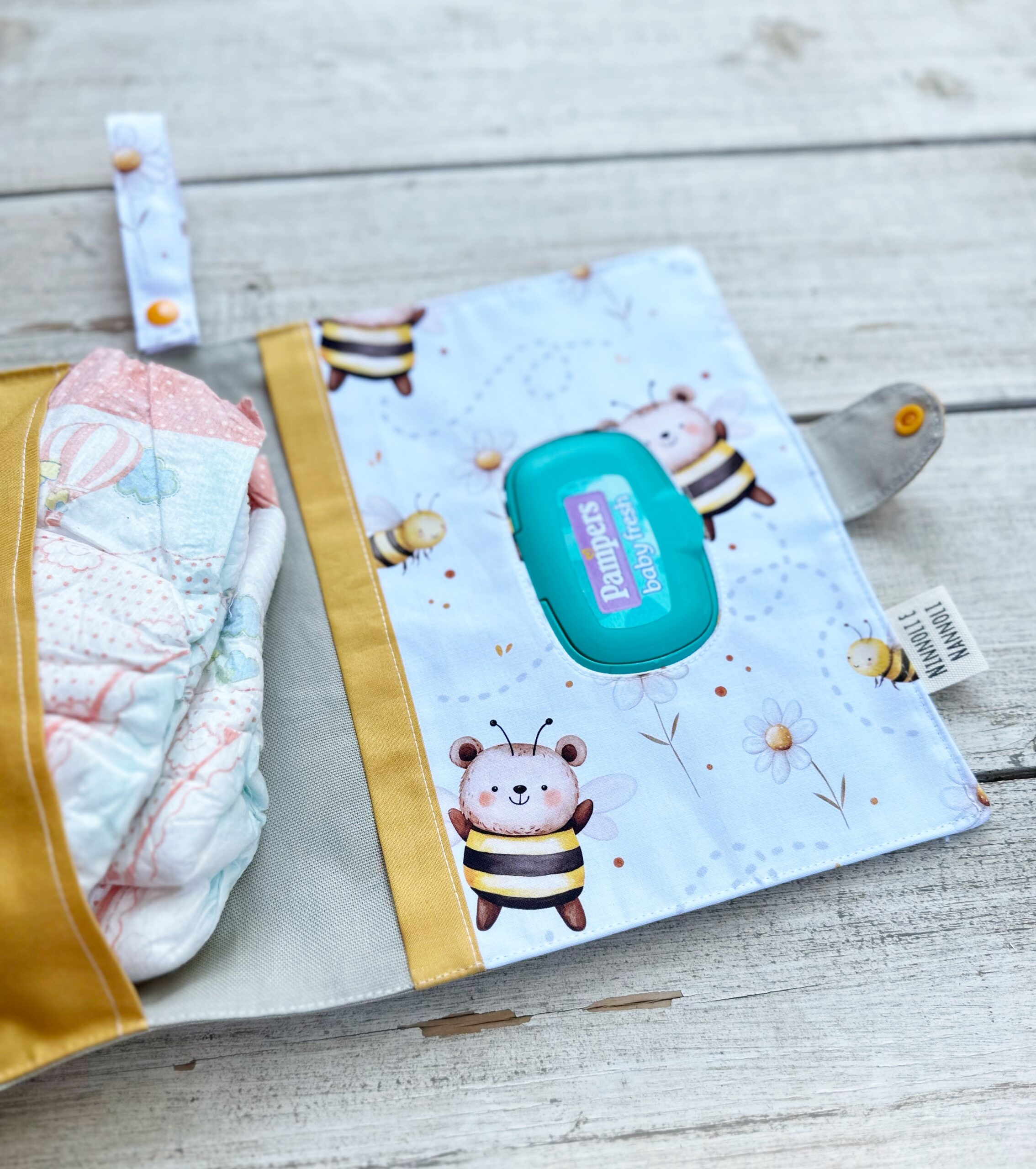 POCHETTE PORTAPANNOLINI PERSONALIZZATA