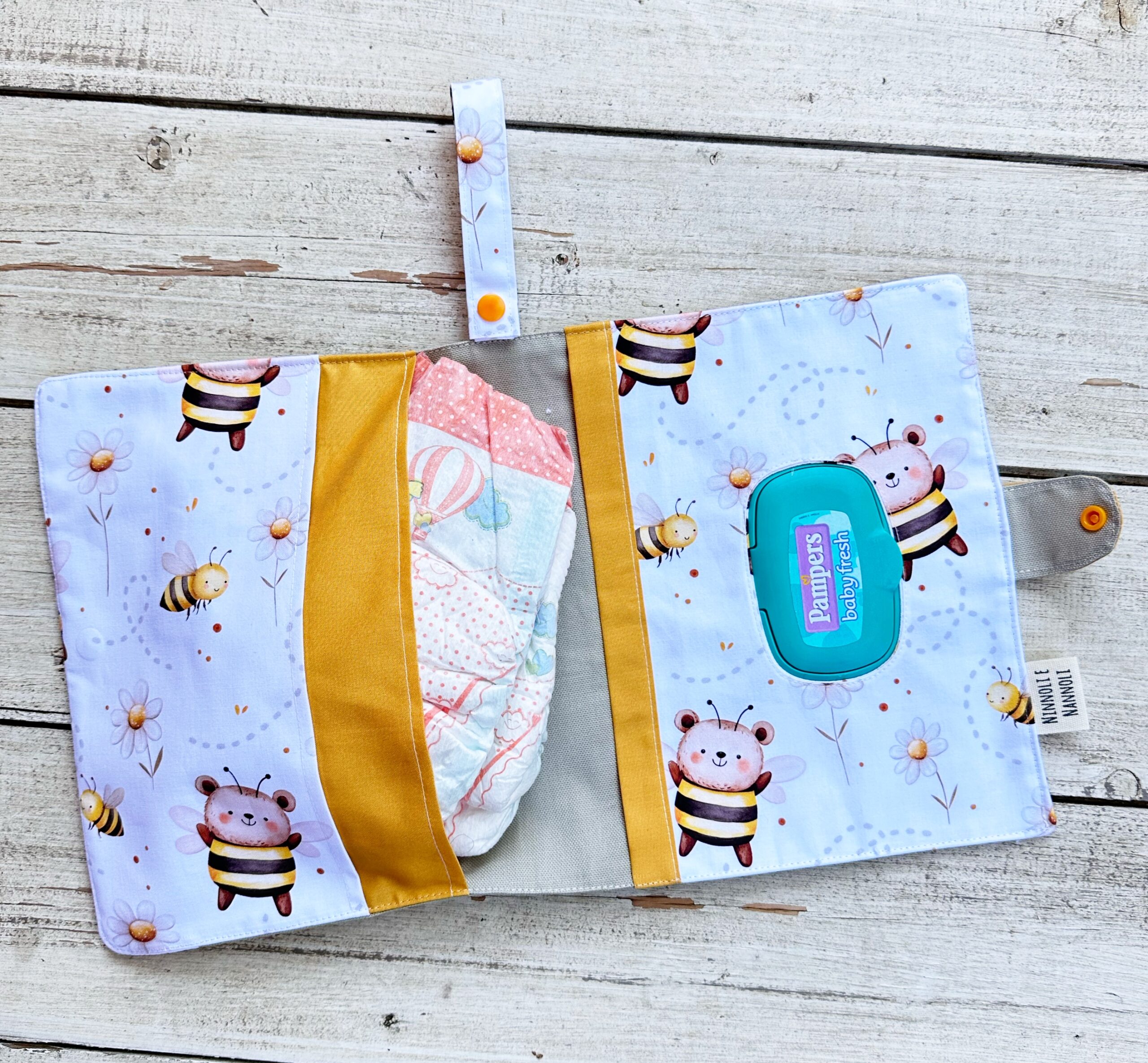 POCHETTE PORTAPANNOLINI PERSONALIZZATA